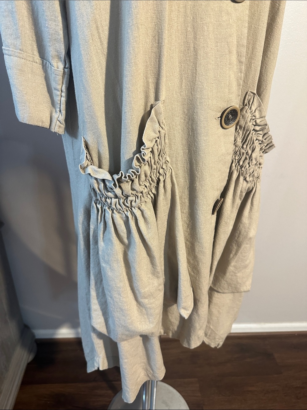 For Cynthia Linen Blend Dress with Exaggerated/Oversized Pockets - Picture 3 of 8